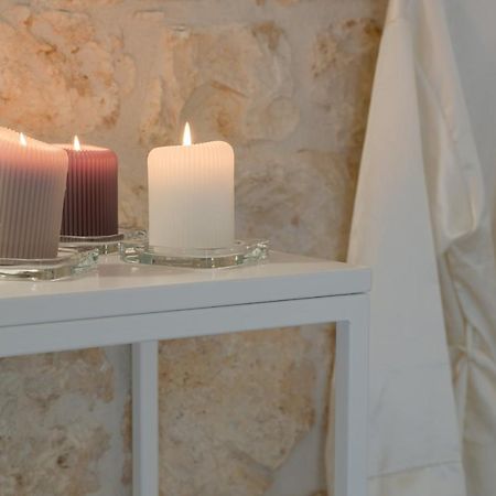 Pregiata Suite 25 أوستوني المظهر الخارجي الصورة